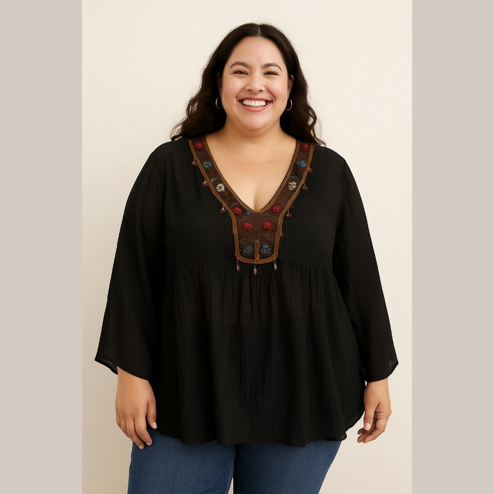 - Sunny Leigh Gypsy Bohemian Plus Size Blouse - Picture 9 of 10